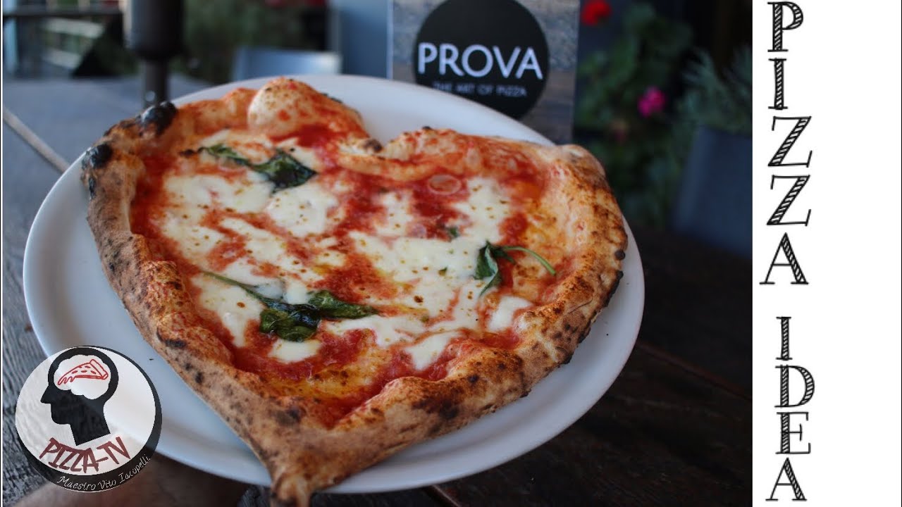 Pizza a forma di cuore