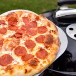Come Cuocere la Pizza sul Barbecue Weber