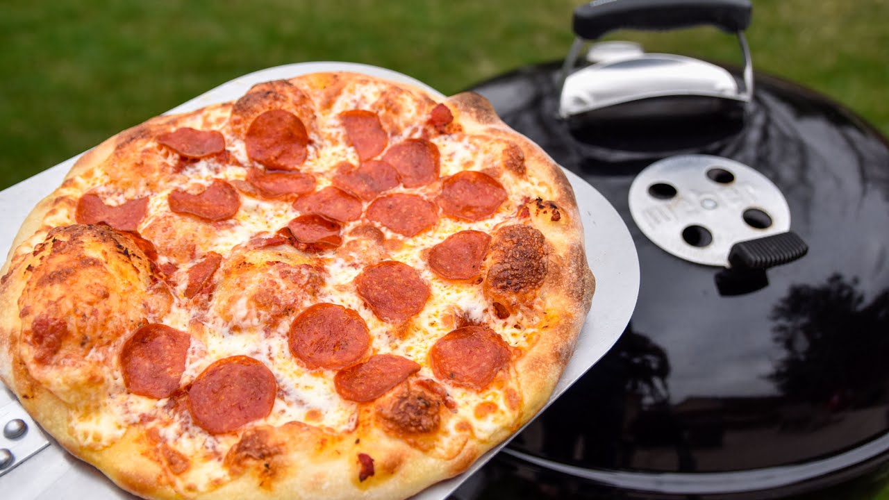 Come Cuocere la Pizza sul Barbecue Weber