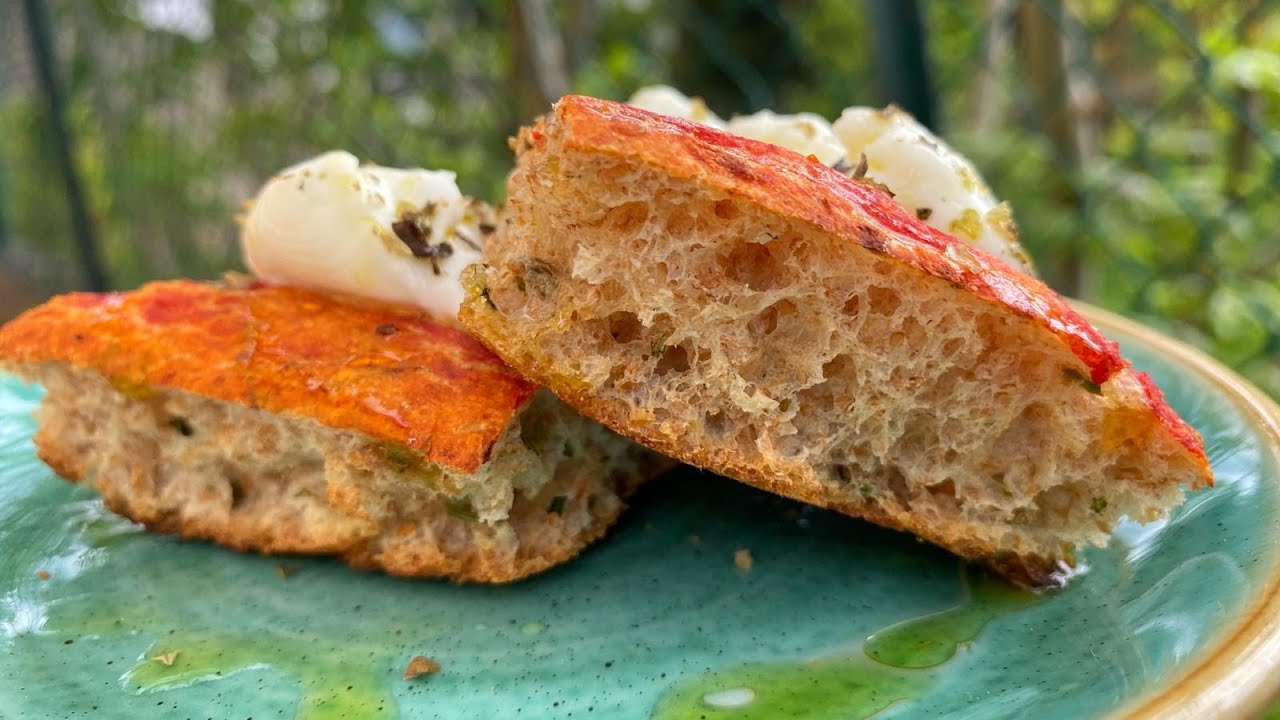 Pizza con le erbe avellinese ricetta