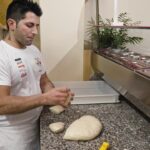 Ricetta Pasta per Pizza per 4 Persone
